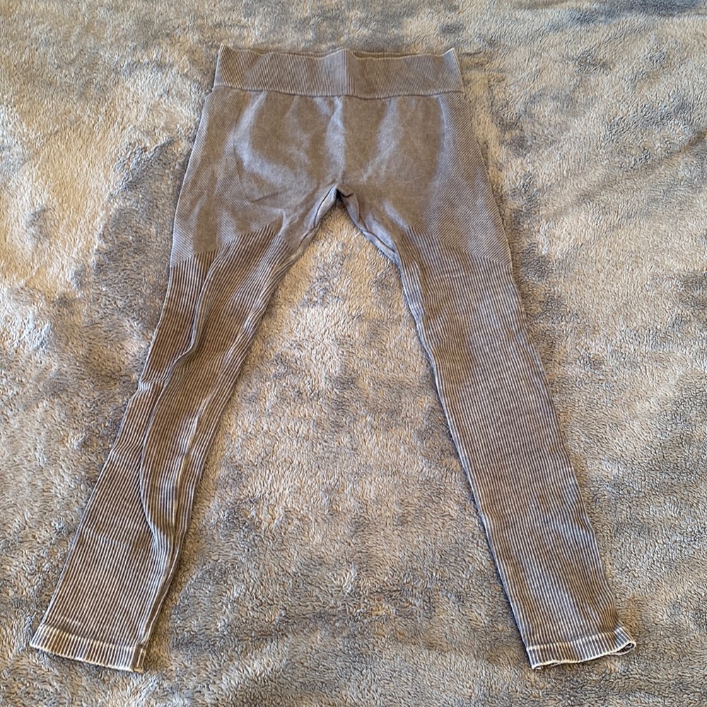 Onzie ribbed leggings, gray size small